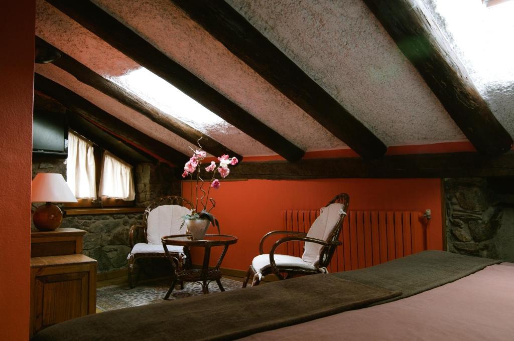 Hostal Cisco De Sans 안도라라베야 객실 사진