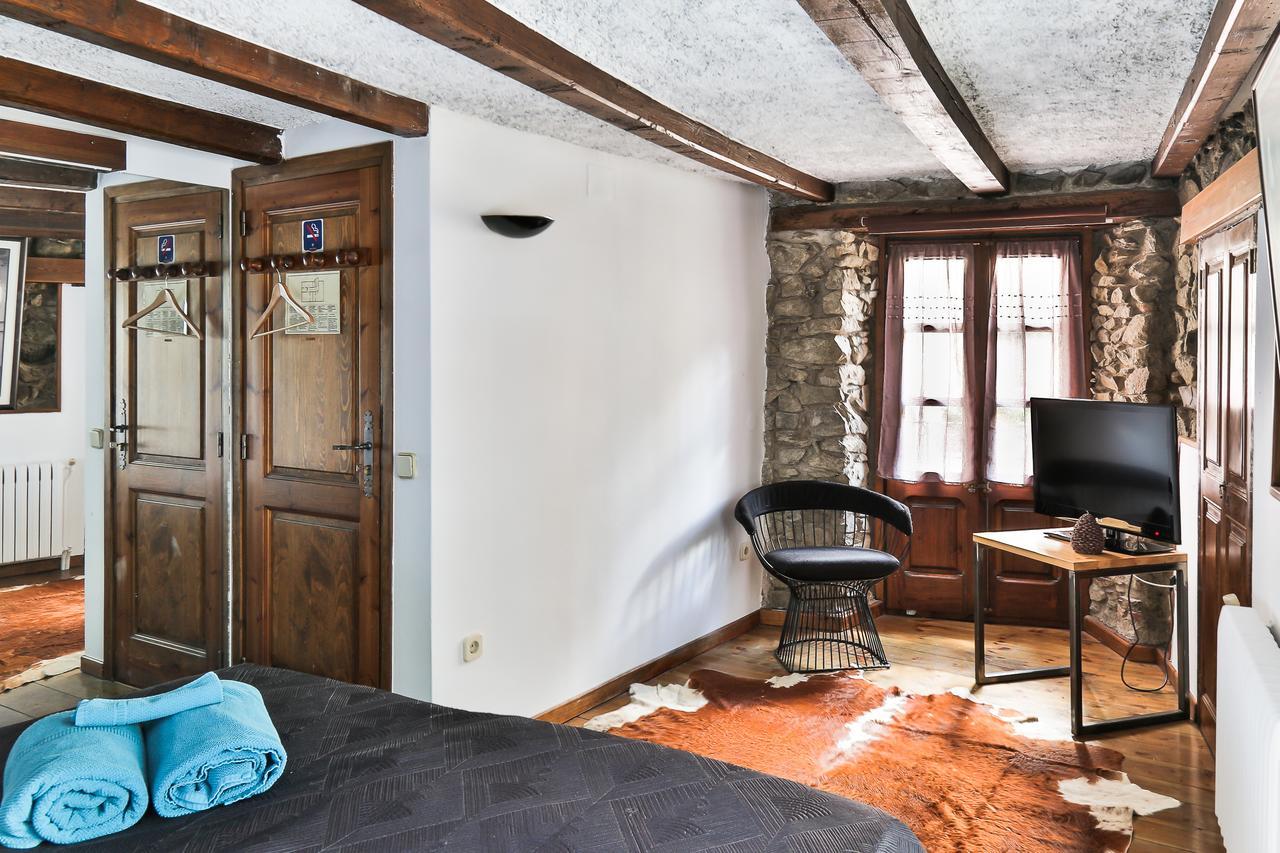 Hostal Cisco De Sans 안도라라베야 외부 사진